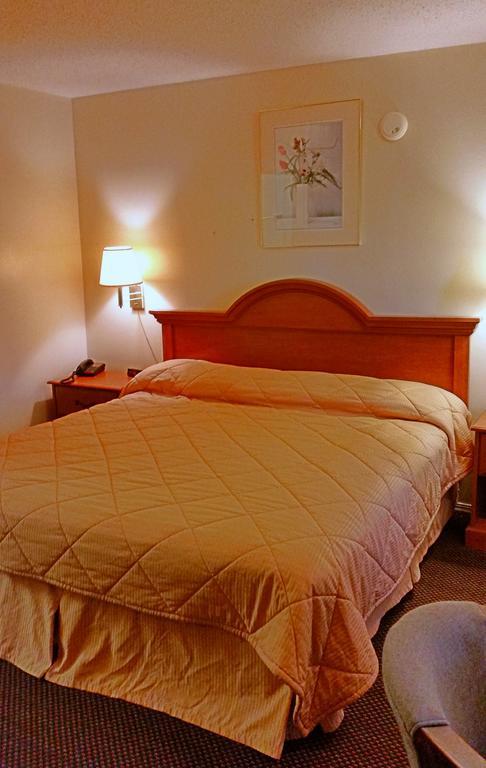 Lake Eufaula Inn & Suites Checotah Chambre photo
