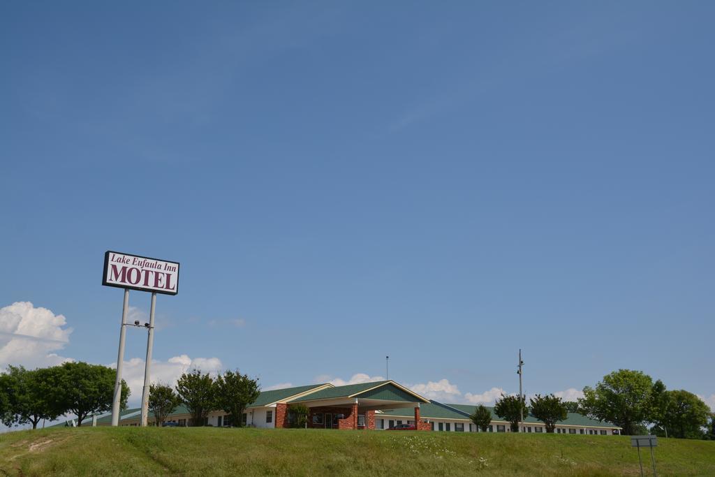 Lake Eufaula Inn & Suites Checotah Extérieur photo