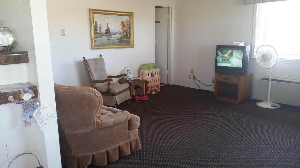 Lake Eufaula Inn & Suites Checotah Extérieur photo