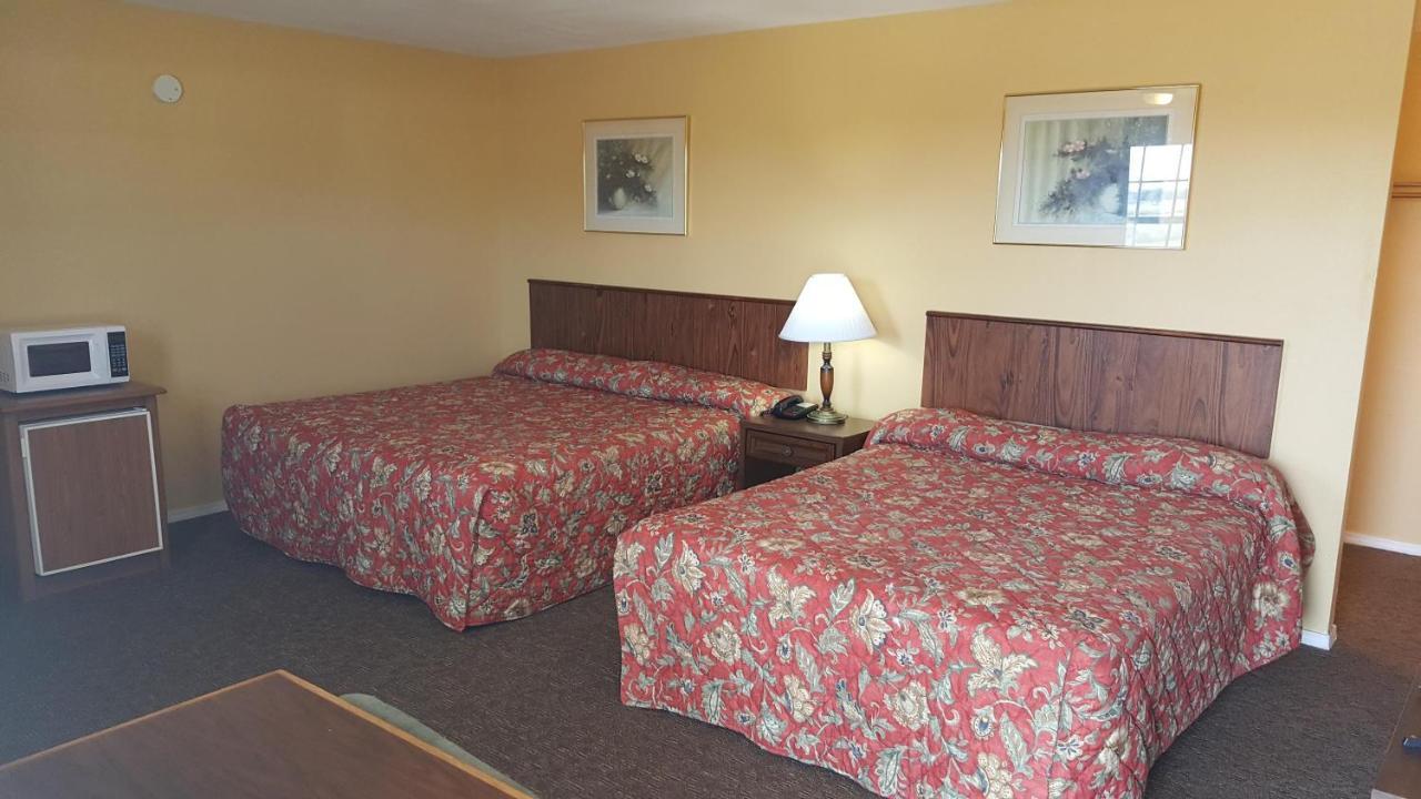 Lake Eufaula Inn & Suites Checotah Extérieur photo